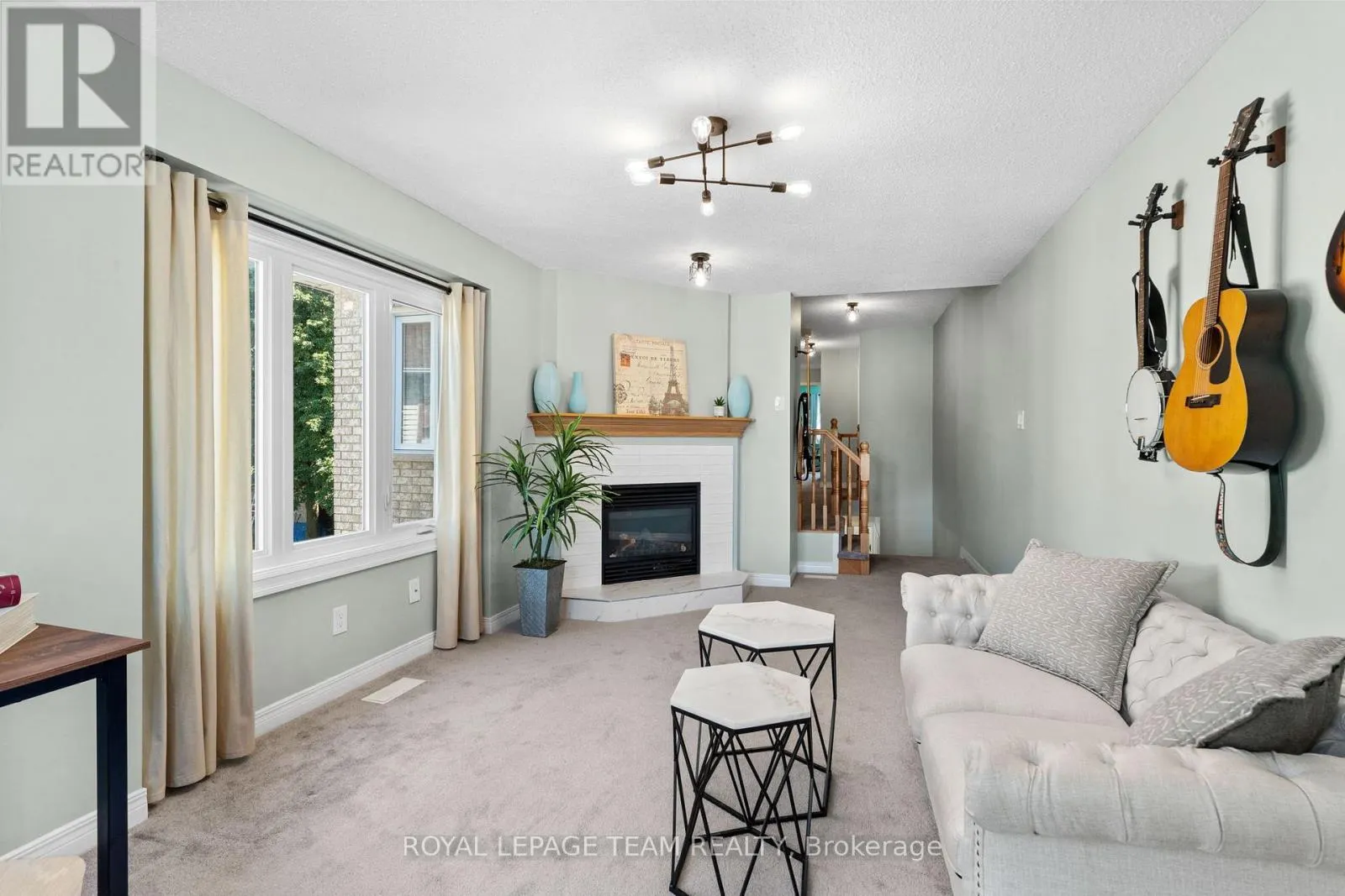 71 GRENADIER WAY