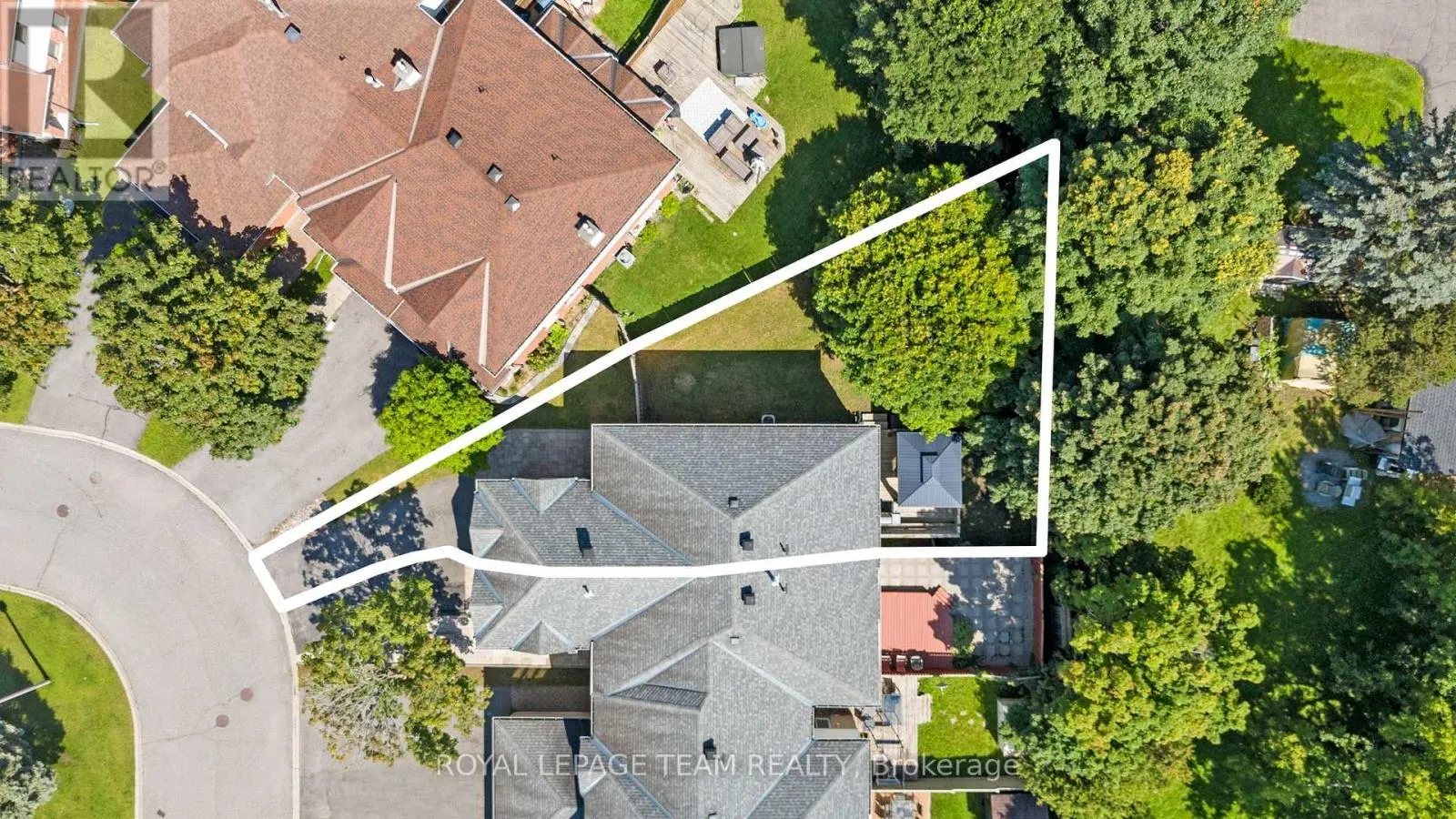 71 GRENADIER WAY