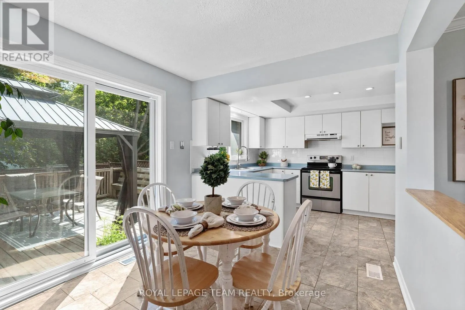71 GRENADIER WAY