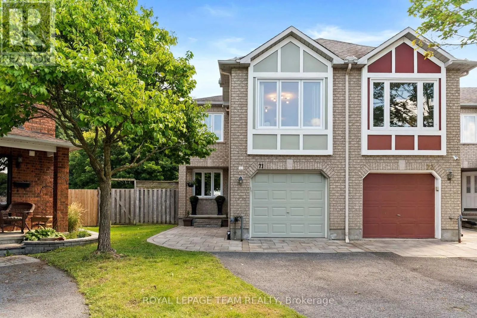 71 GRENADIER WAY