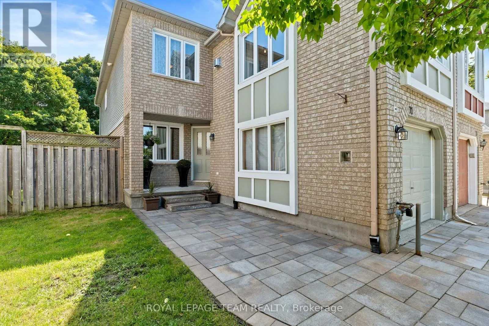 71 GRENADIER WAY