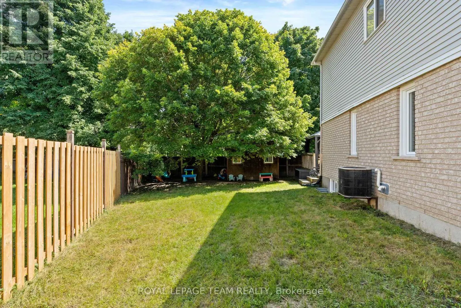71 GRENADIER WAY
