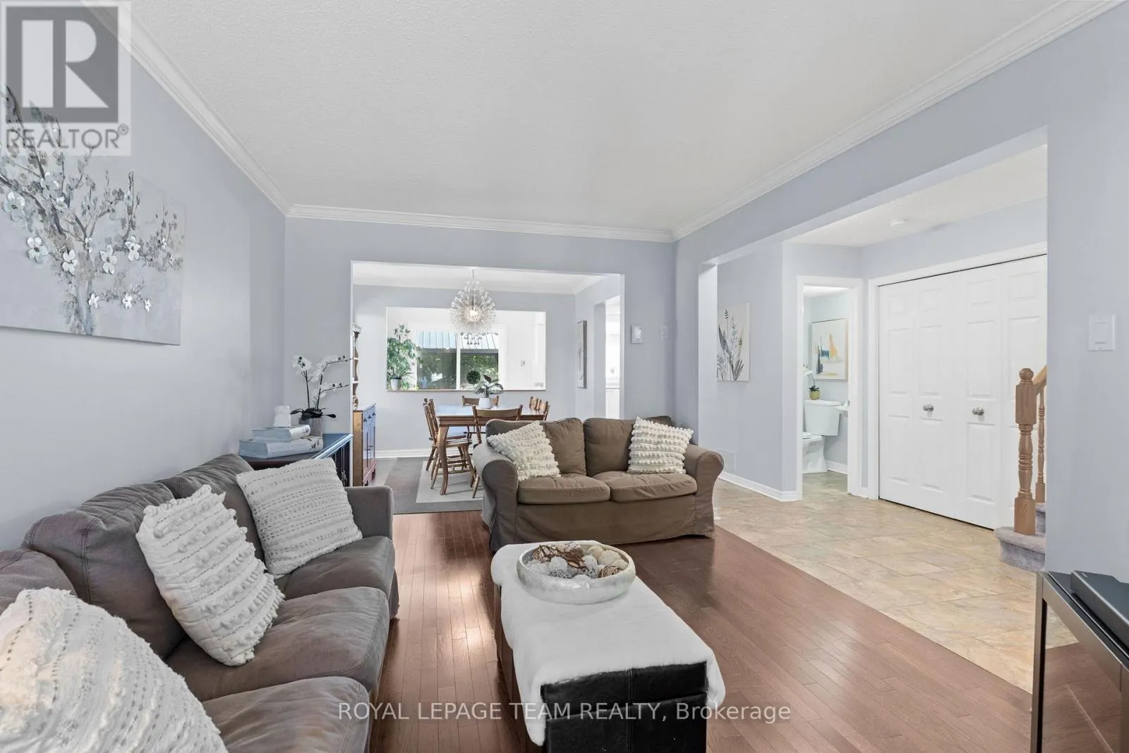 71 GRENADIER WAY