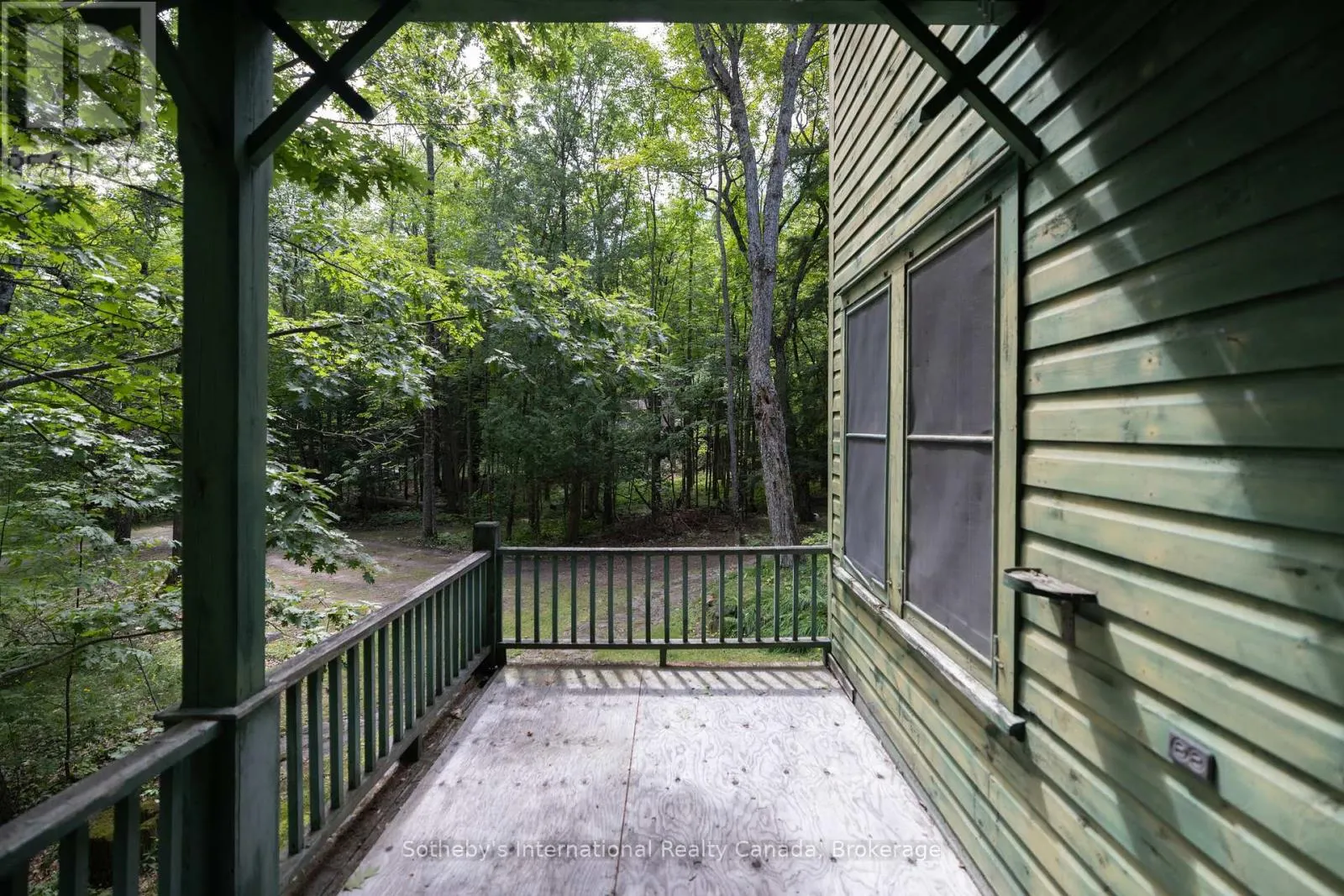 8 - 1124 COATE ROAD, #8