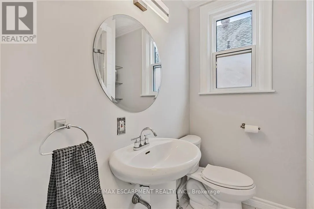 187 WEST 2ND STREET