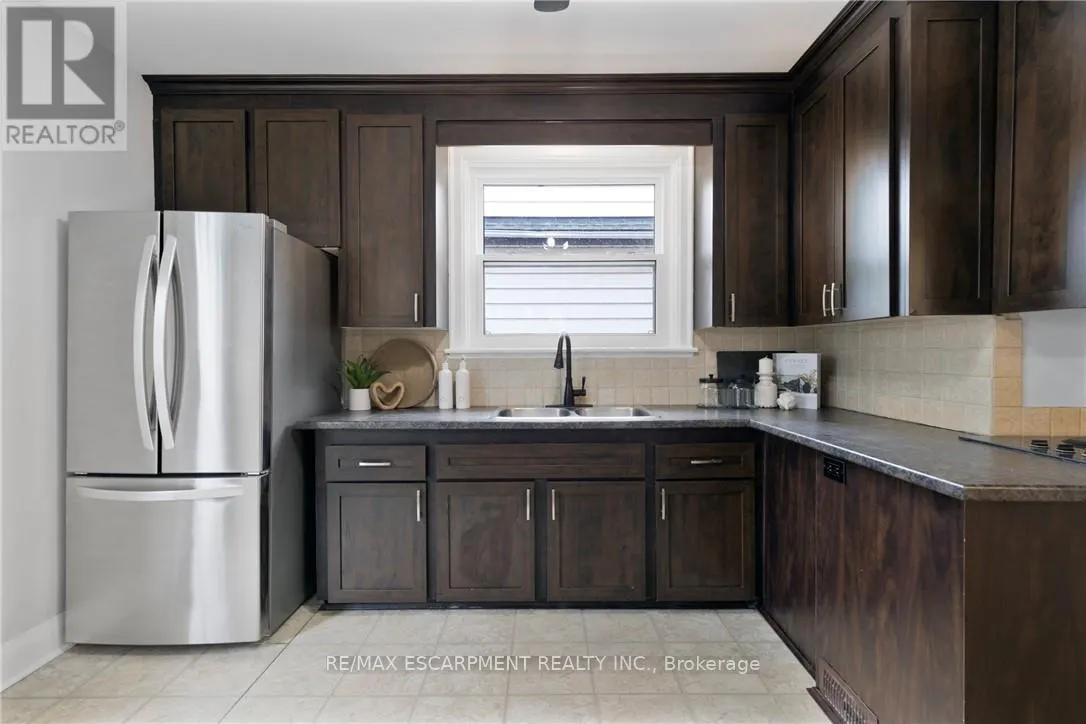 187 WEST 2ND STREET
