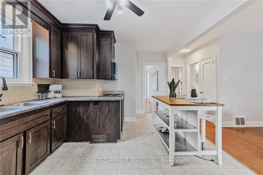 187 WEST 2ND STREET