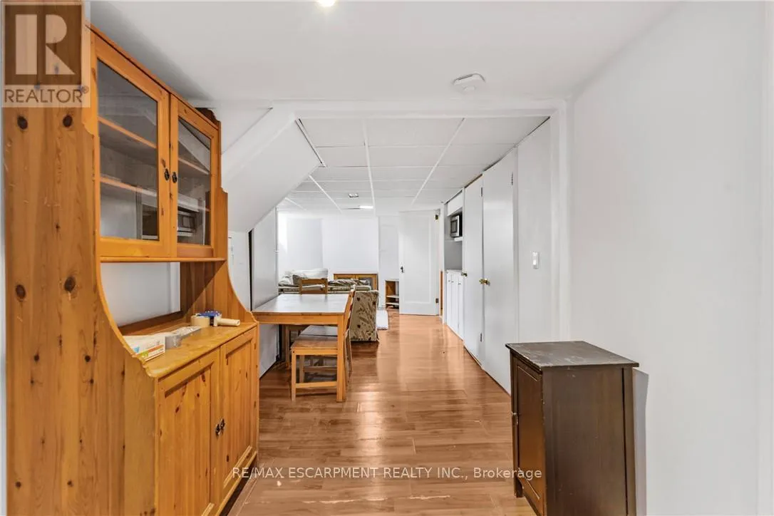 187 WEST 2ND STREET