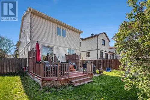 27 BRIERMOOR CRESCENT