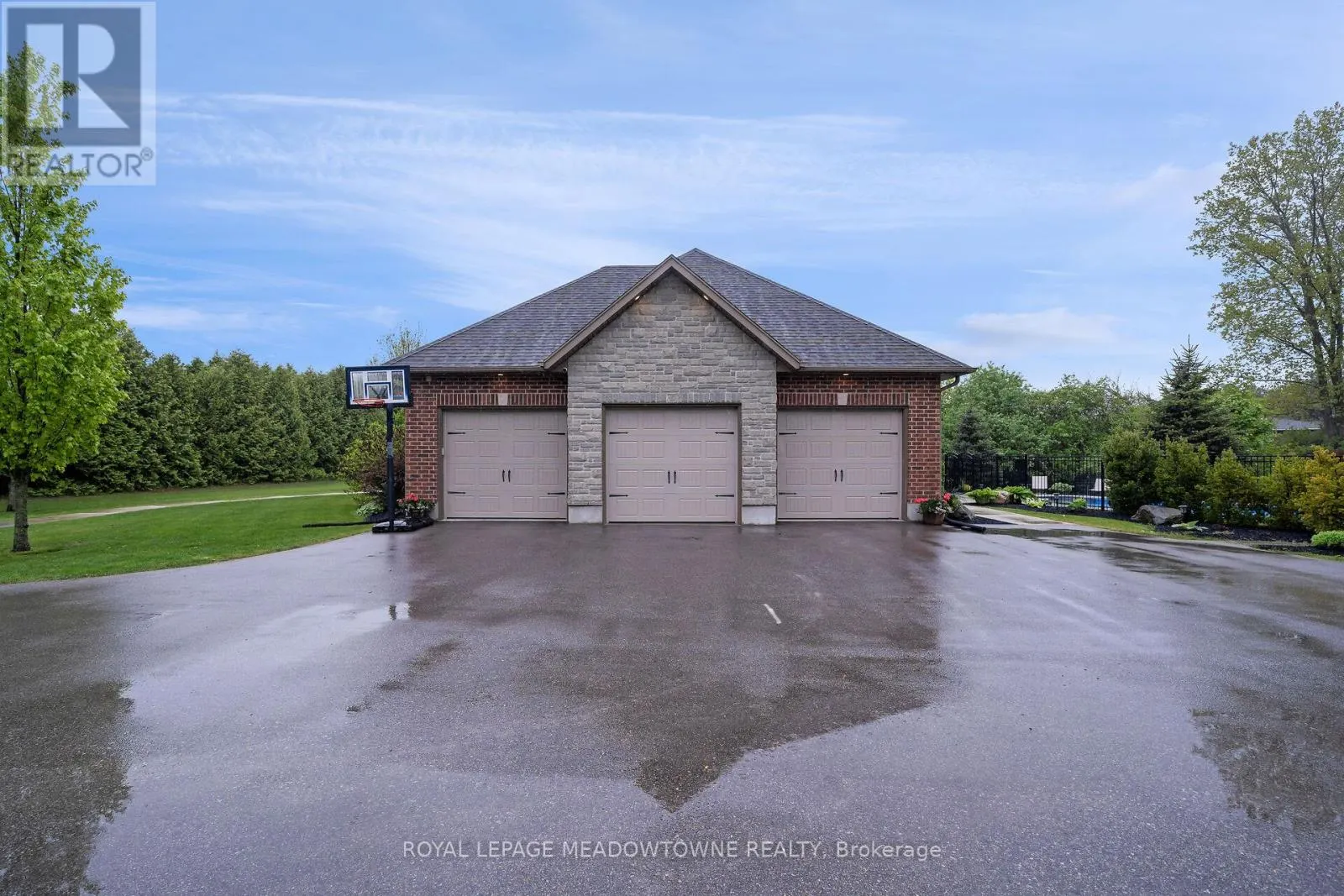 7412 BOYCE DRIVE