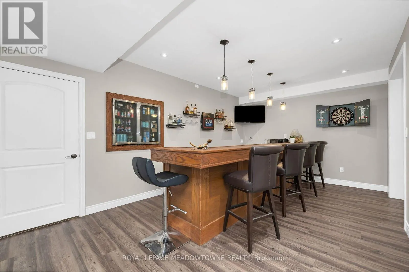 7412 BOYCE DRIVE