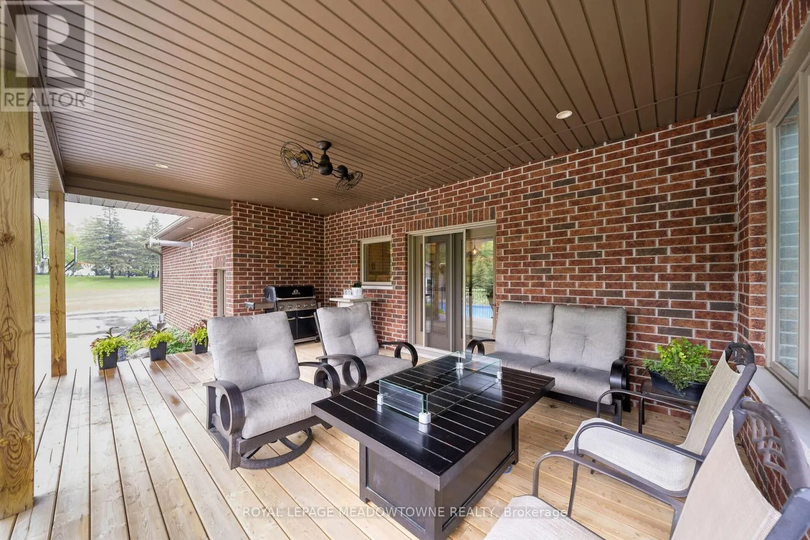 7412 BOYCE DRIVE