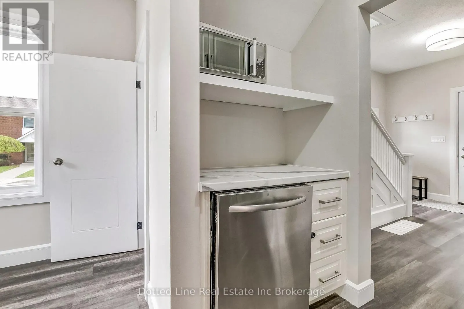 59 BROCK STREET W