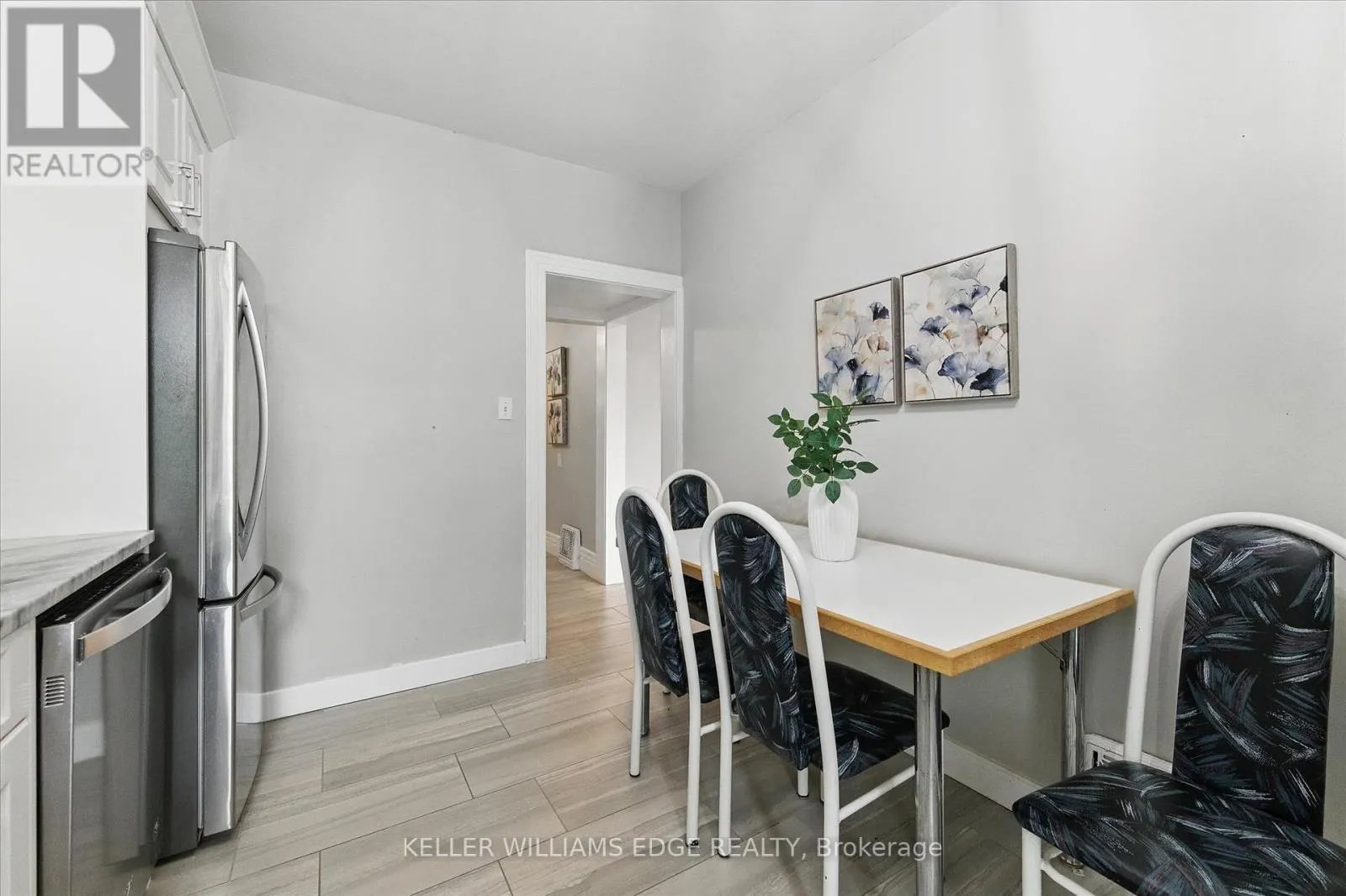 122 SANFORD AVENUE S