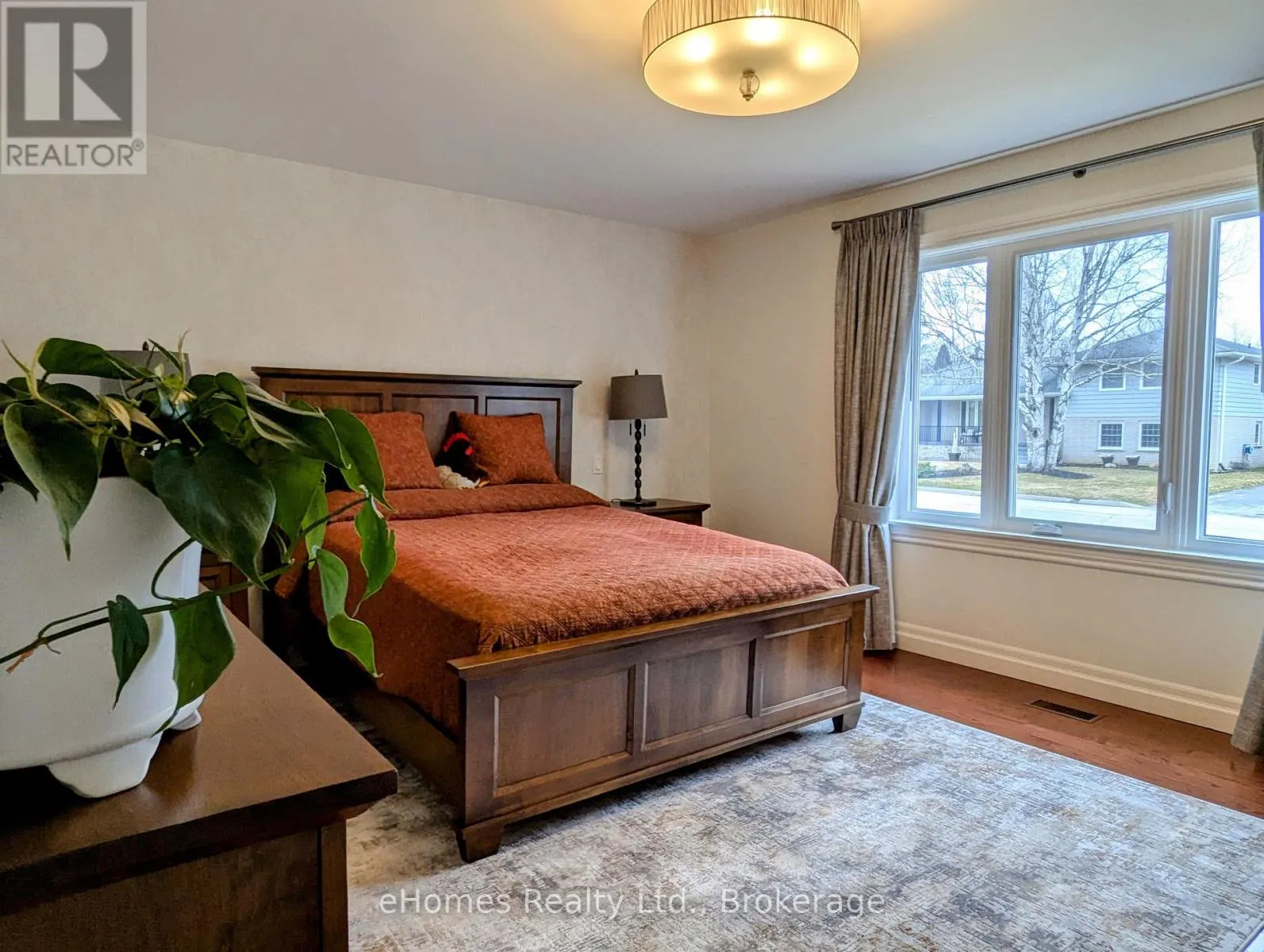 525 4TH A STREET W