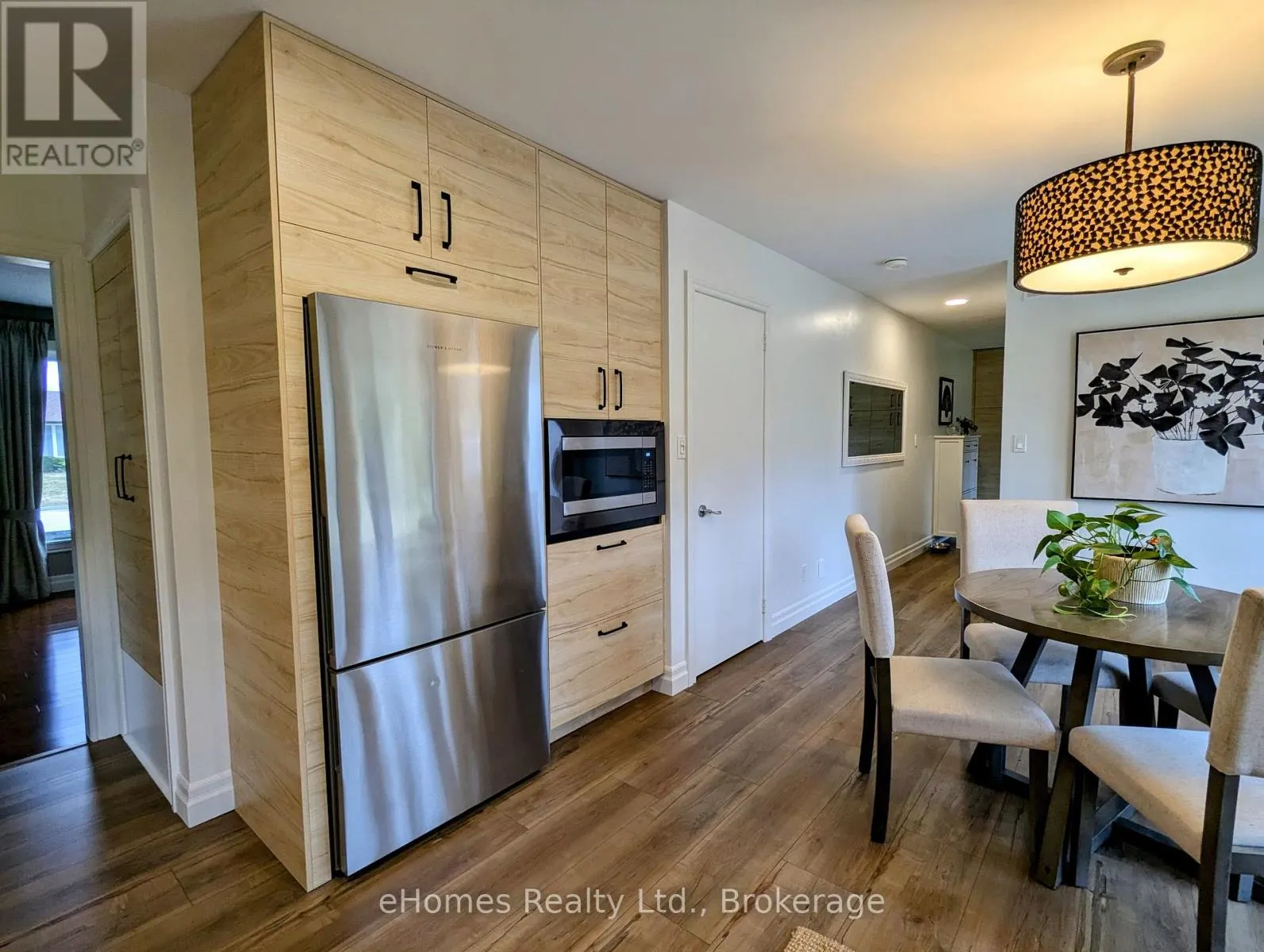 525 4TH A STREET W