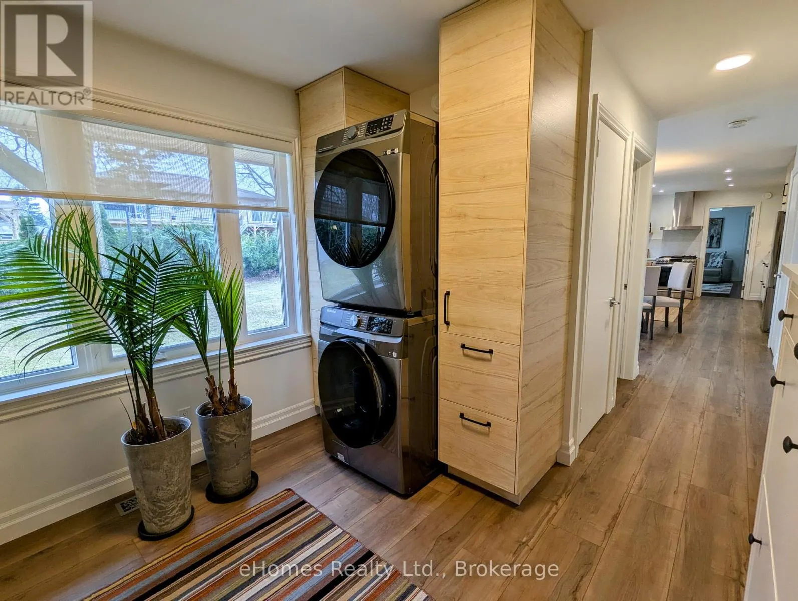 525 4TH A STREET W