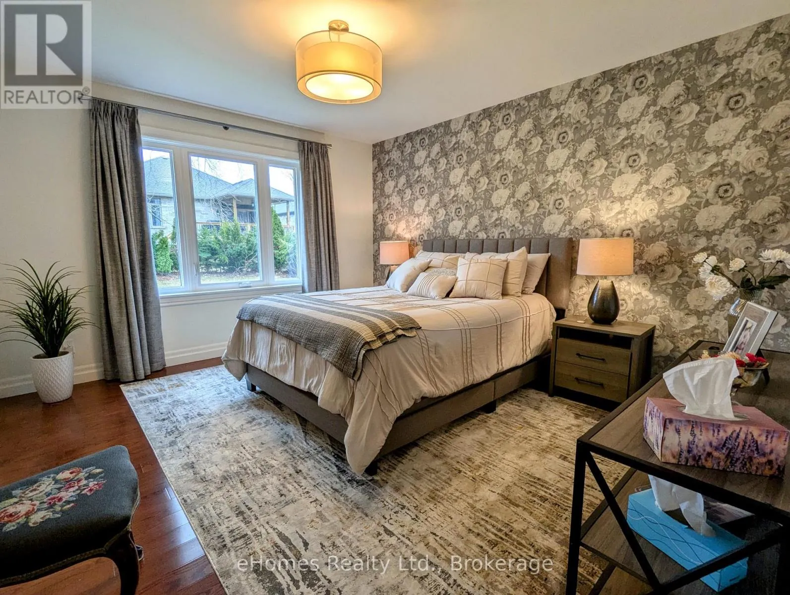 525 4TH A STREET W