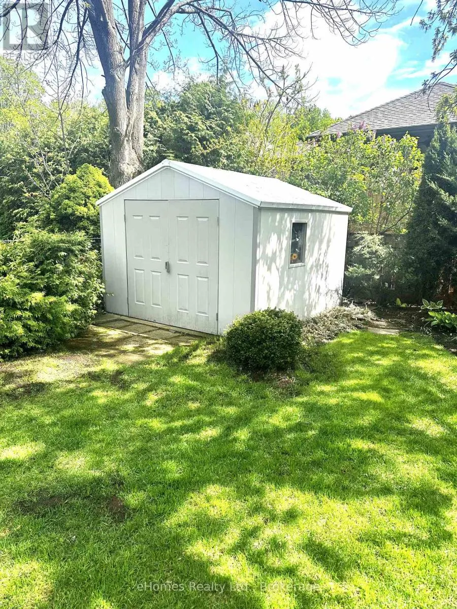 525 4TH A STREET W