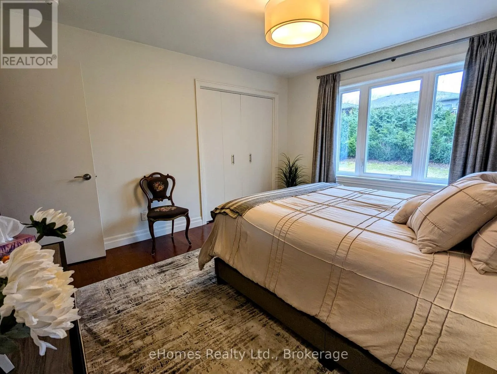 525 4TH A STREET W