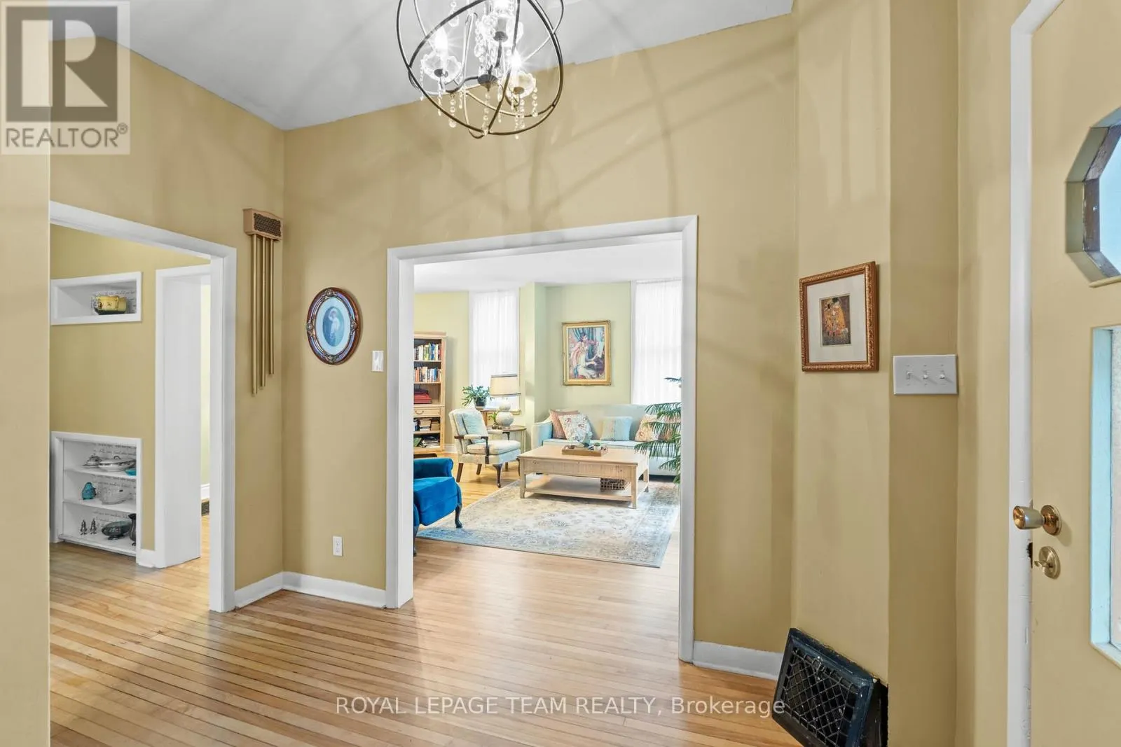 82 LAKE AVENUE E