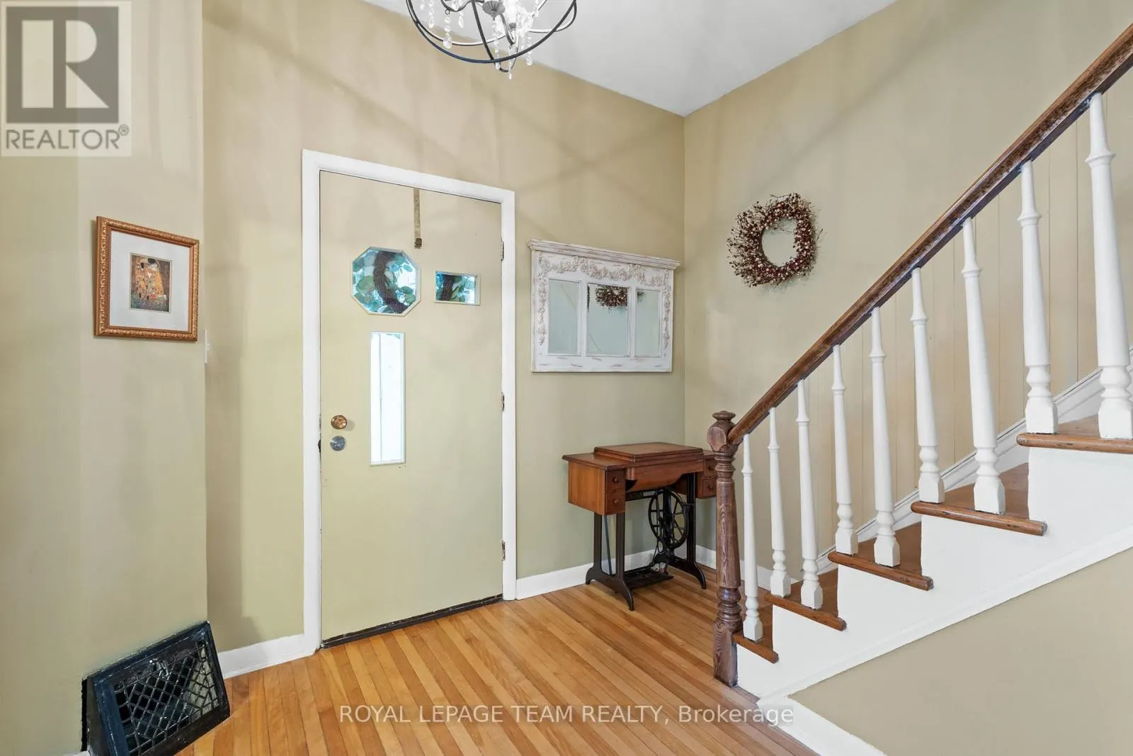 82 LAKE AVENUE E