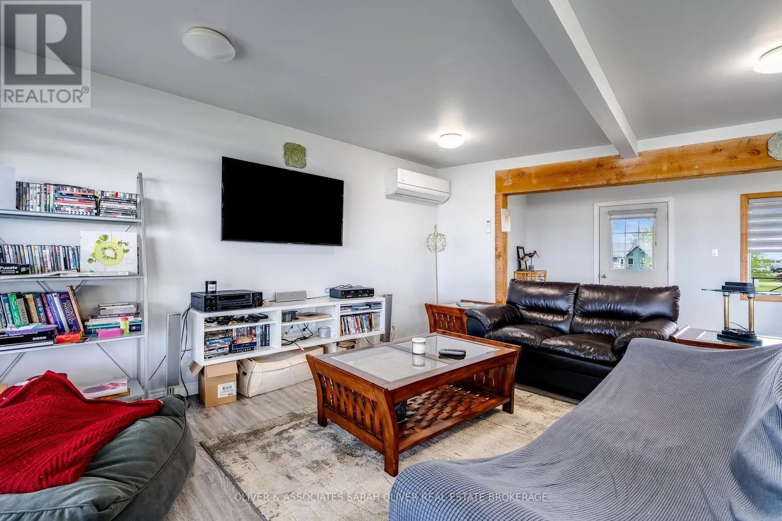 270 COTTERIE PARK