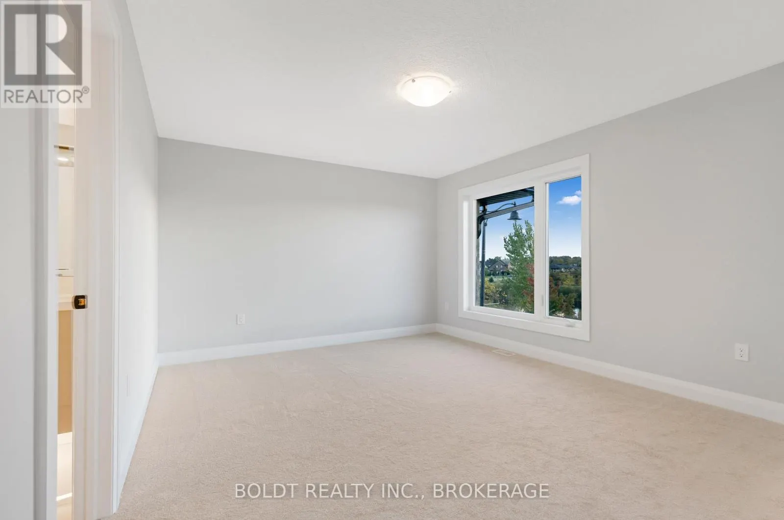 35 WELLSPRING WAY