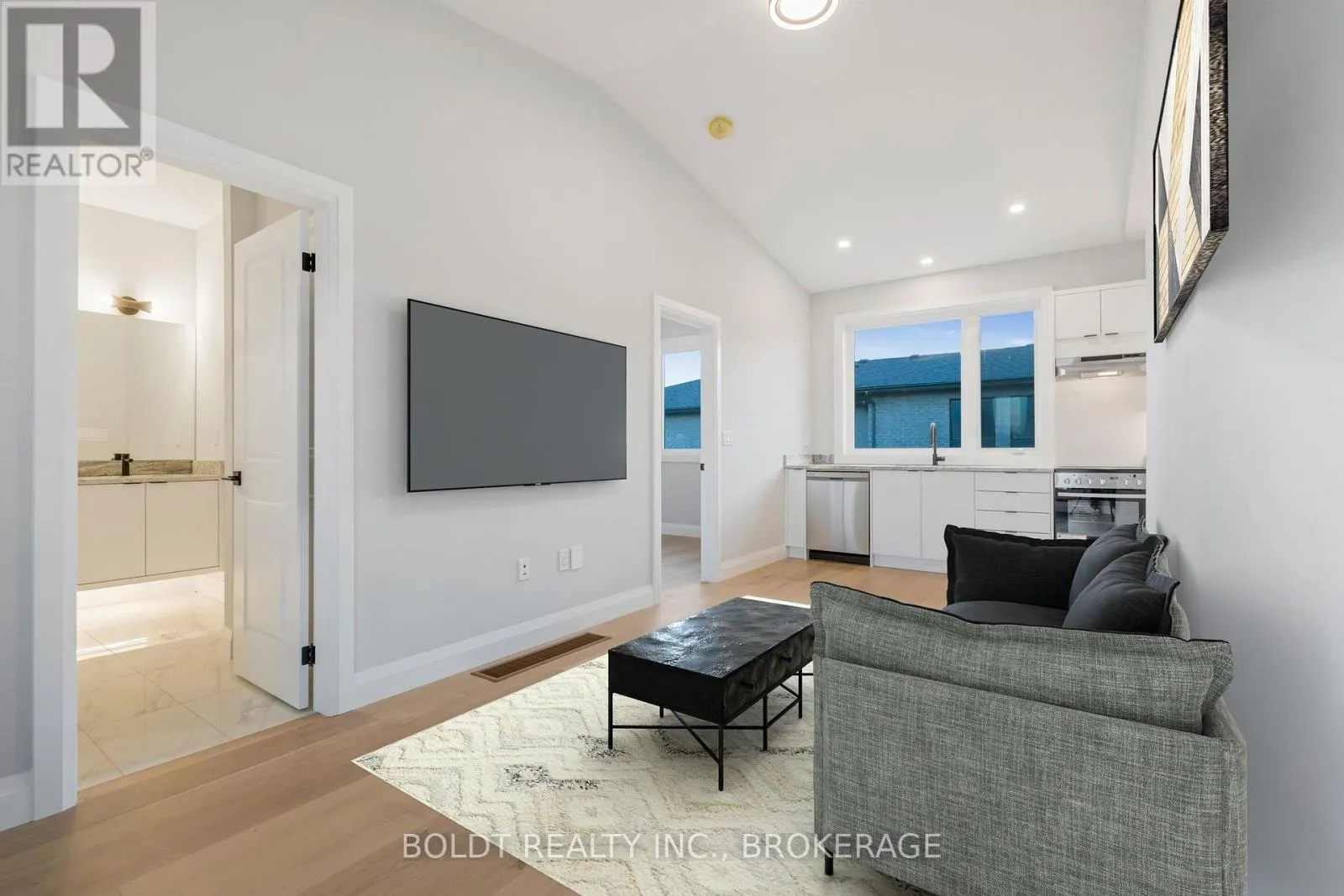 35 WELLSPRING WAY