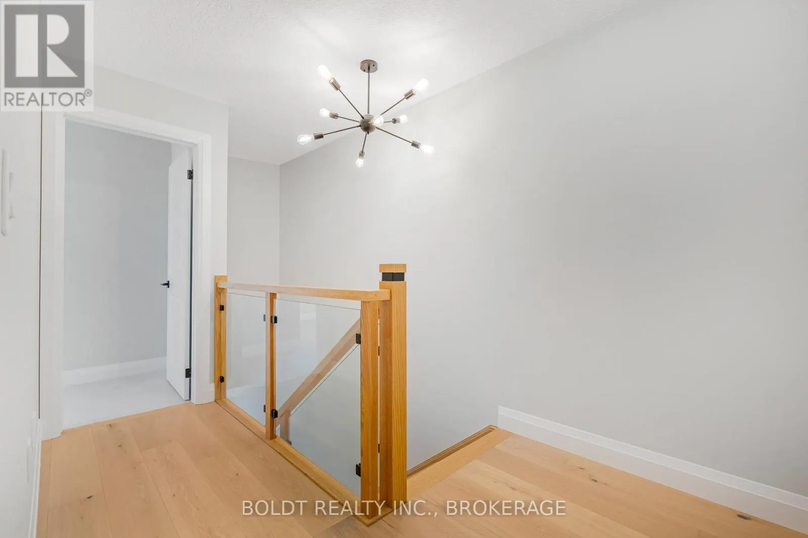 35 WELLSPRING WAY