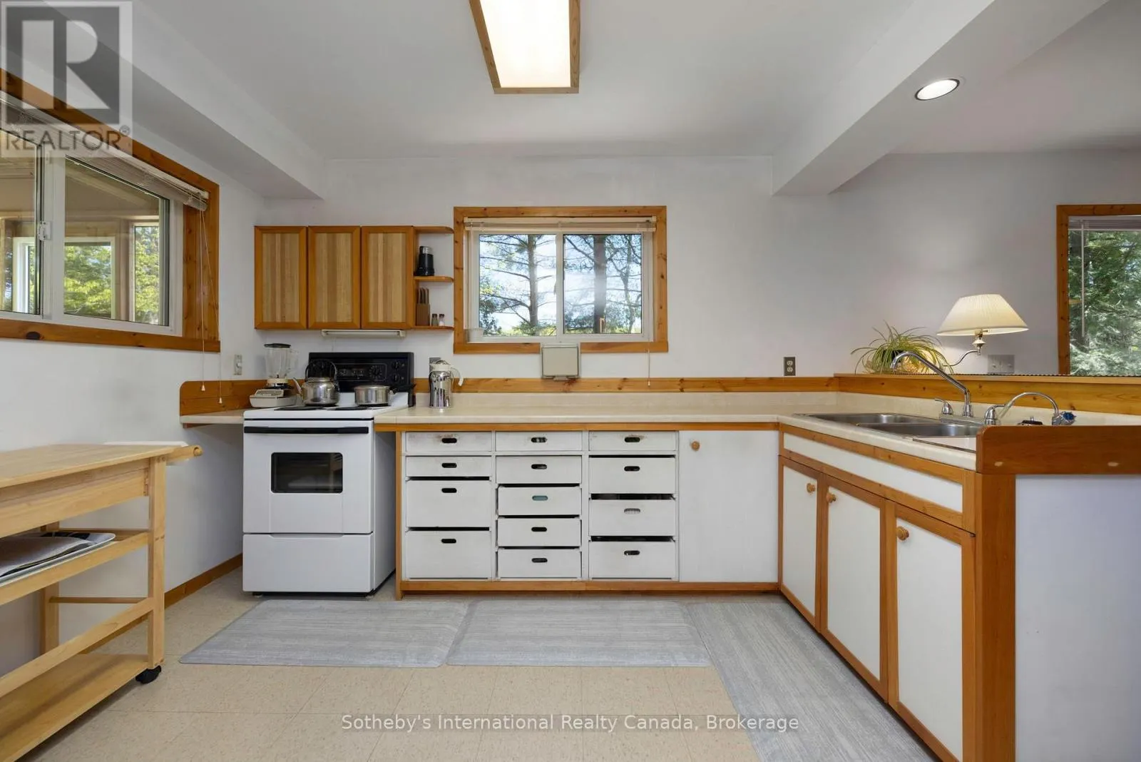 14 BURNEGIE LANE