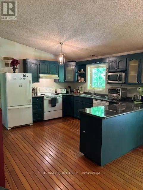 47 REYNOLDS ROAD