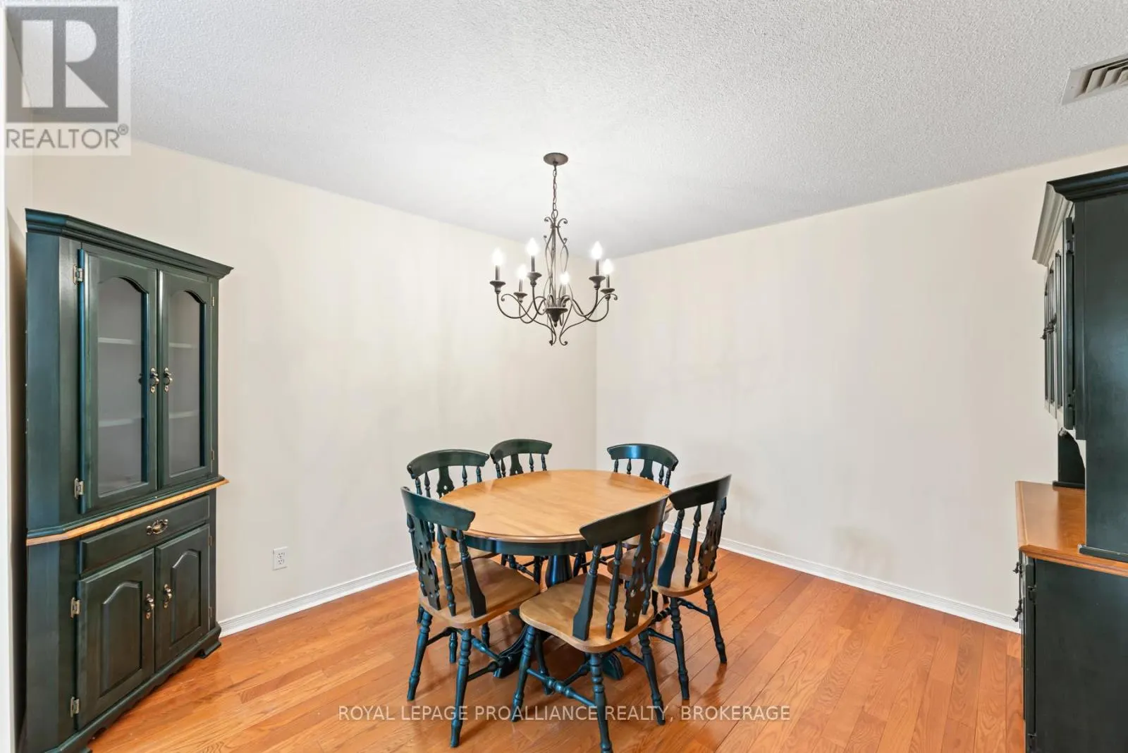 605 - 130 WRIGHT CRESCENT, #605