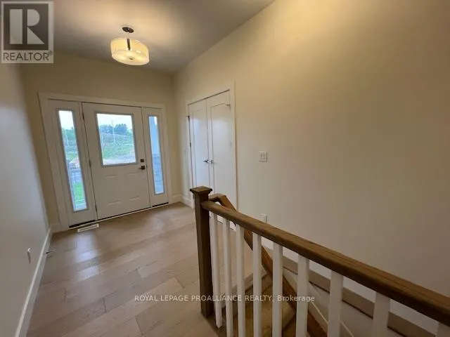 22 DOUGLAS MARSHALL CRESCENT