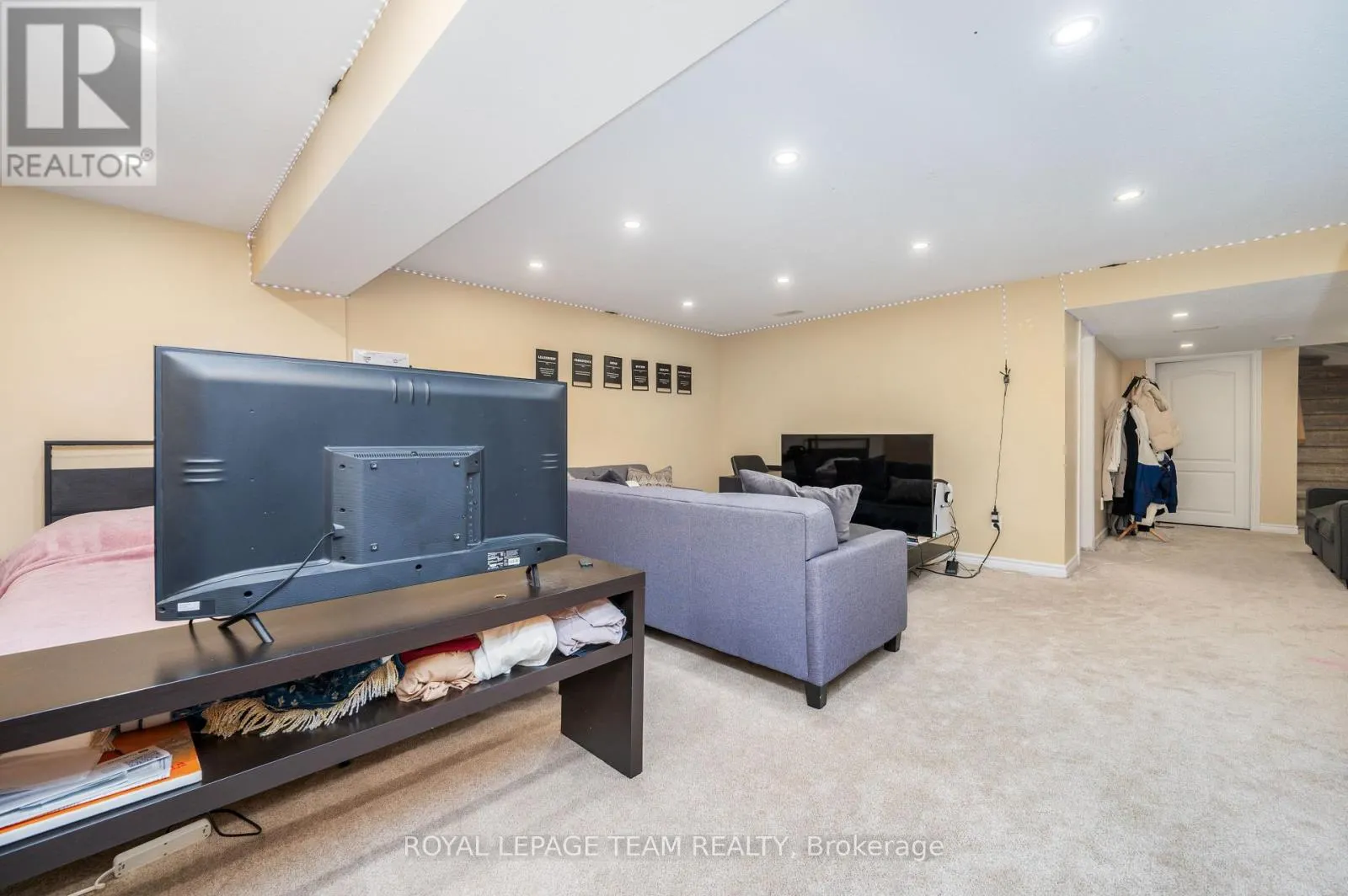 357 WIDGEON WAY