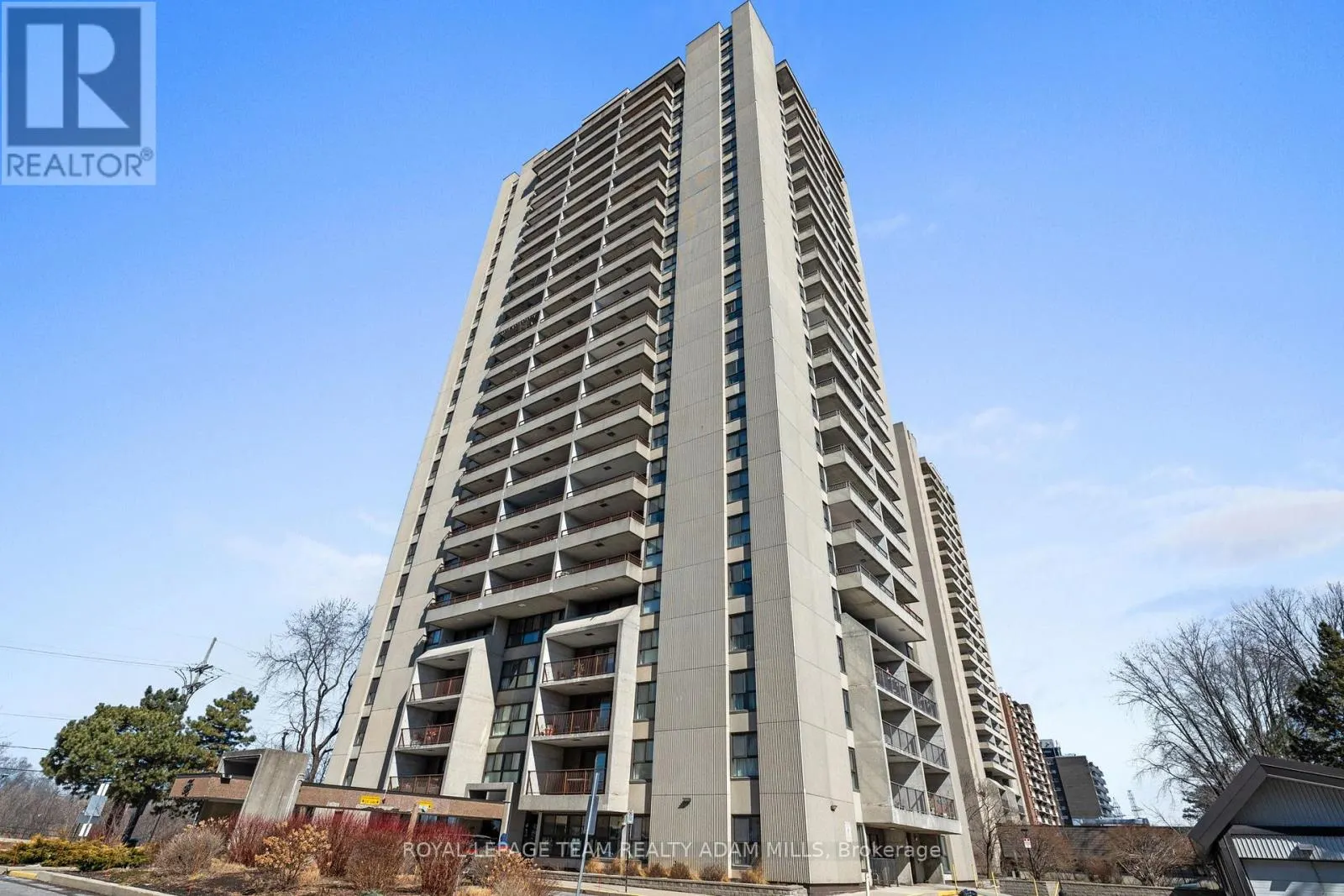 1109 - 1785 FROBISHER LANE