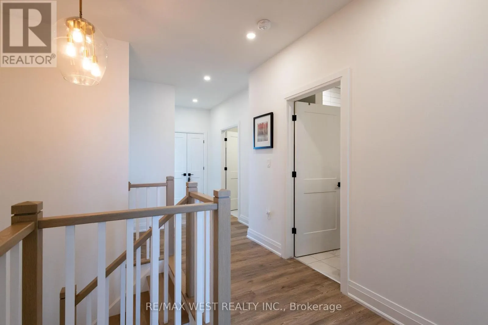 9 - 1465 STATION STREET