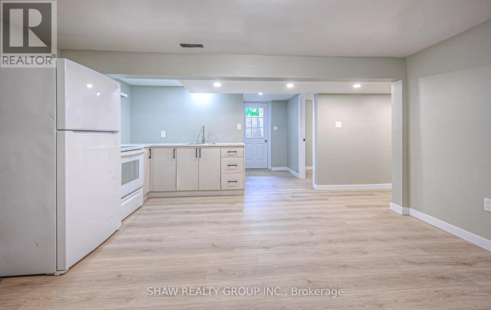 5 ALISON AVENUE
