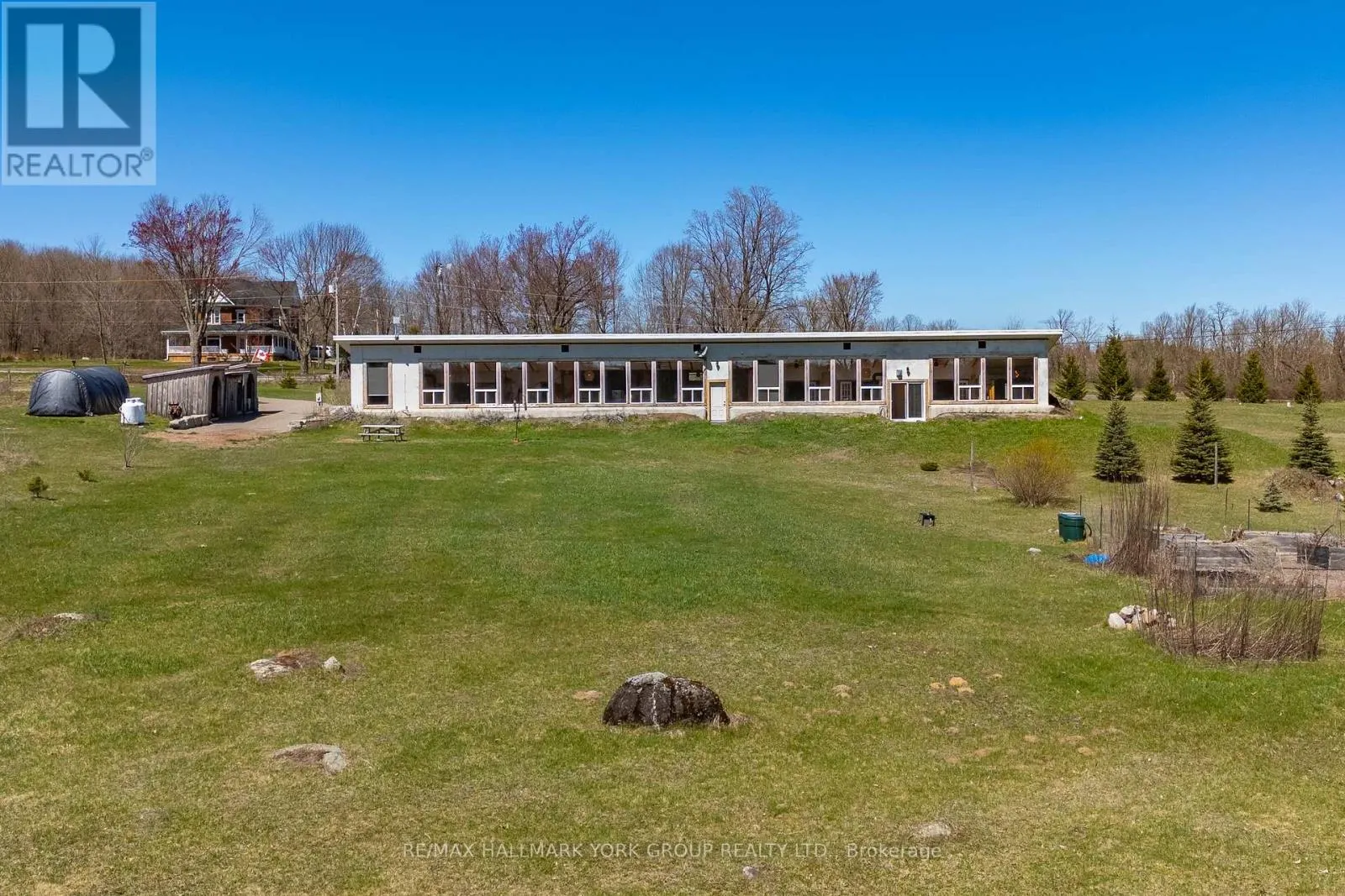 1375 QUEENSBOROUGH ROAD