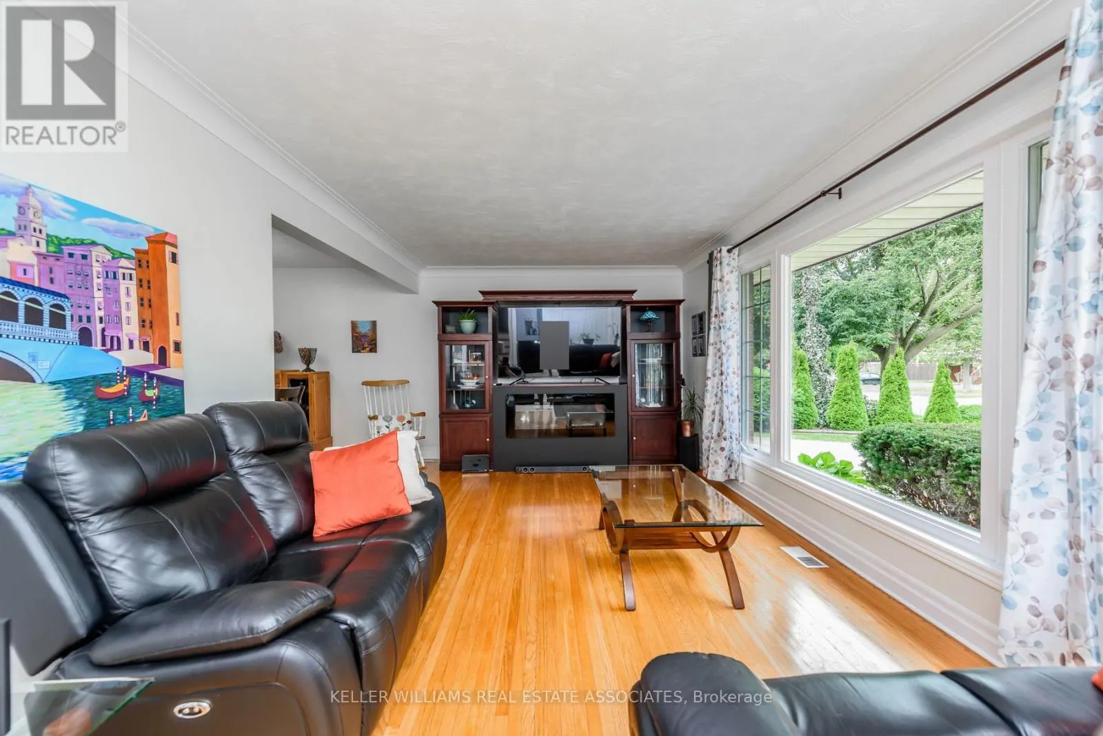 43 KENSINGTON AVENUE