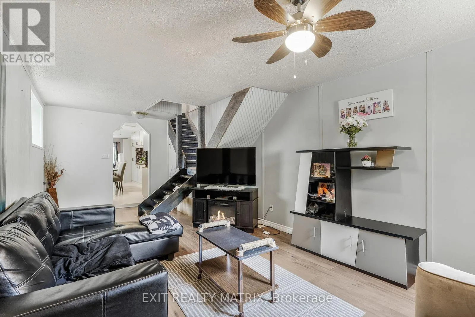 235-237 GUIGUES AVENUE
