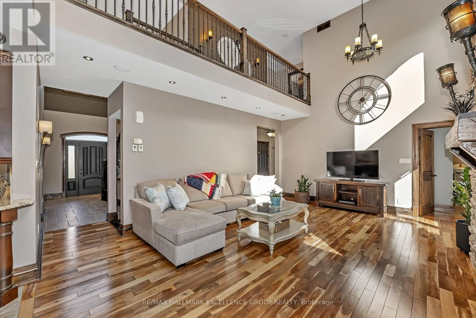 519 EMERALD STREET