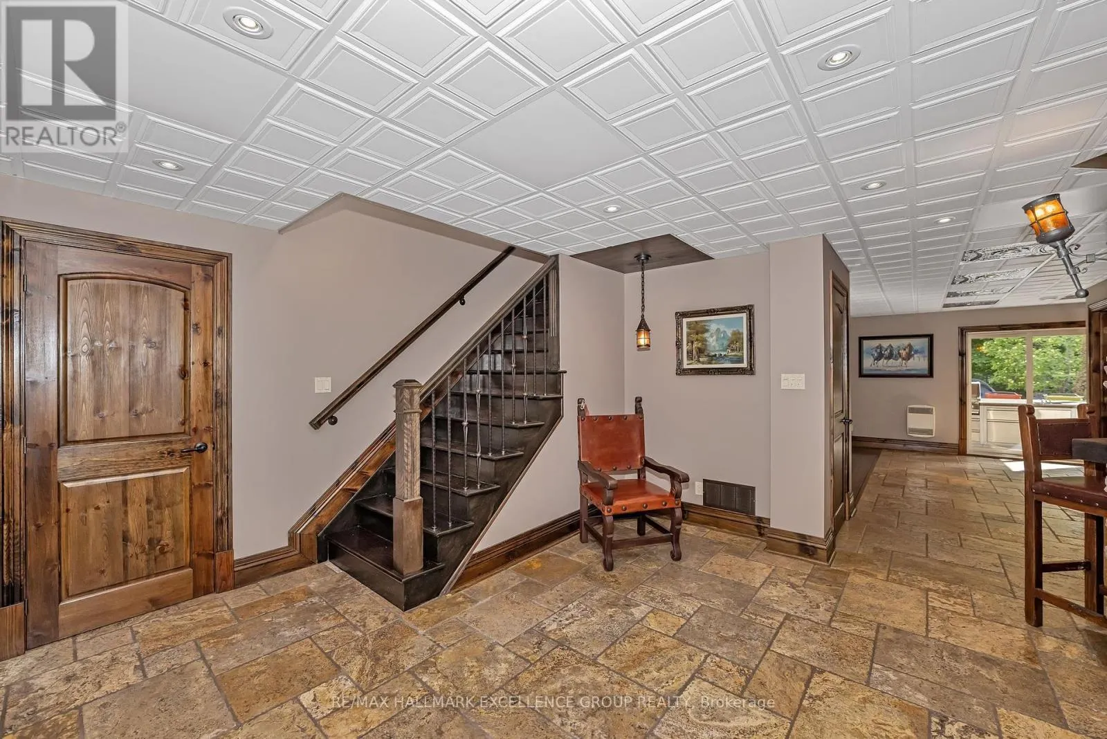 519 EMERALD STREET