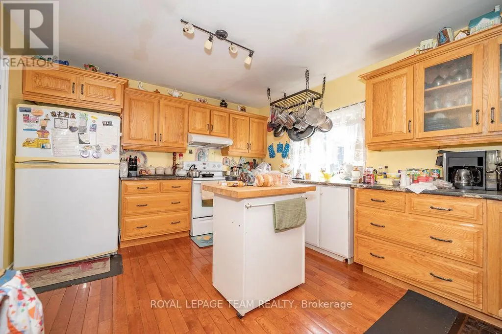 72 SEBASTOPOL DRIVE