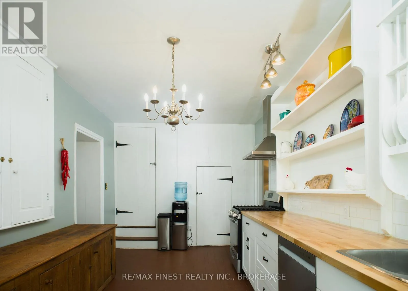 14005 FRONT ROAD