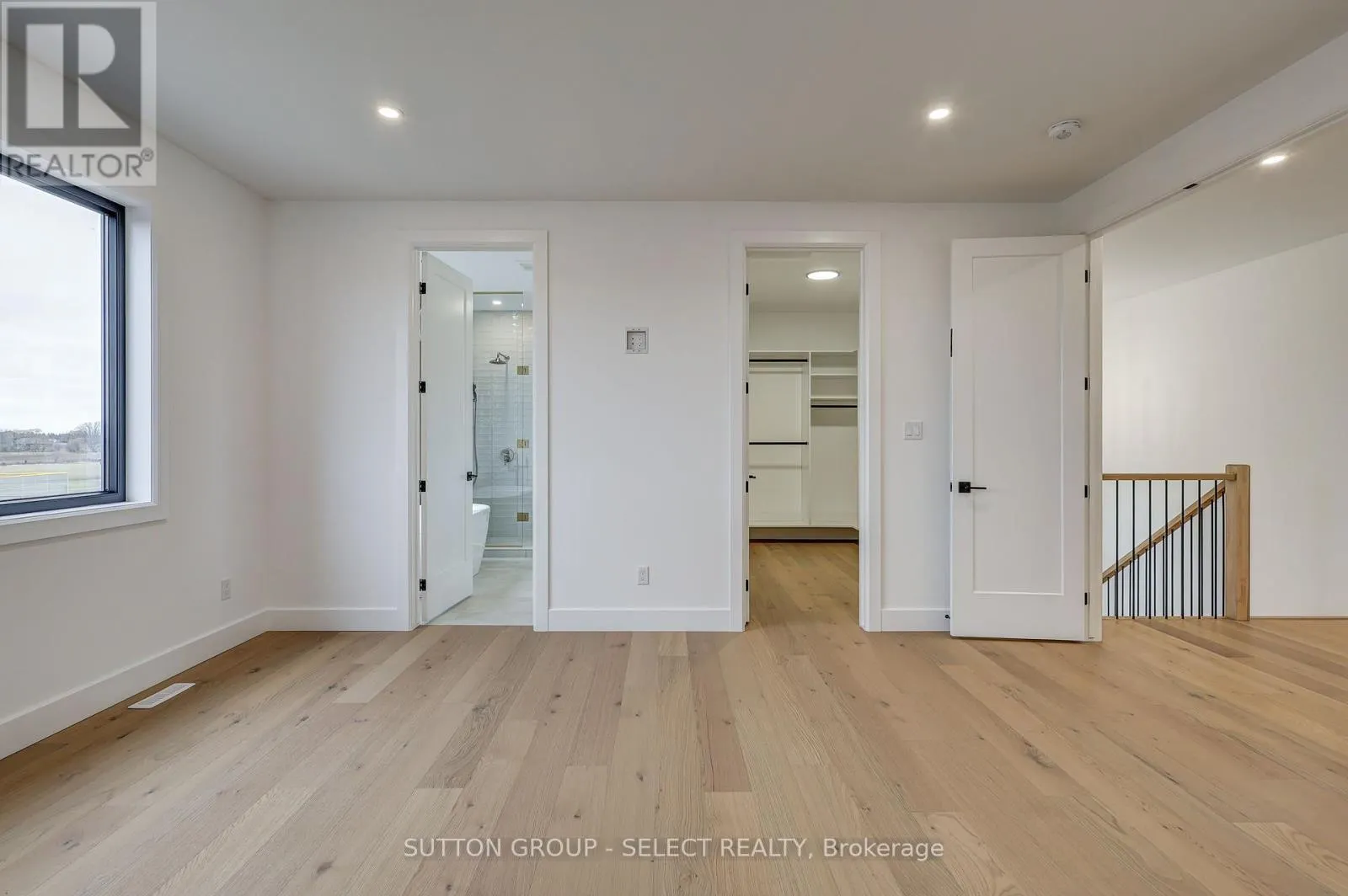 5 SYCAMORE ROAD