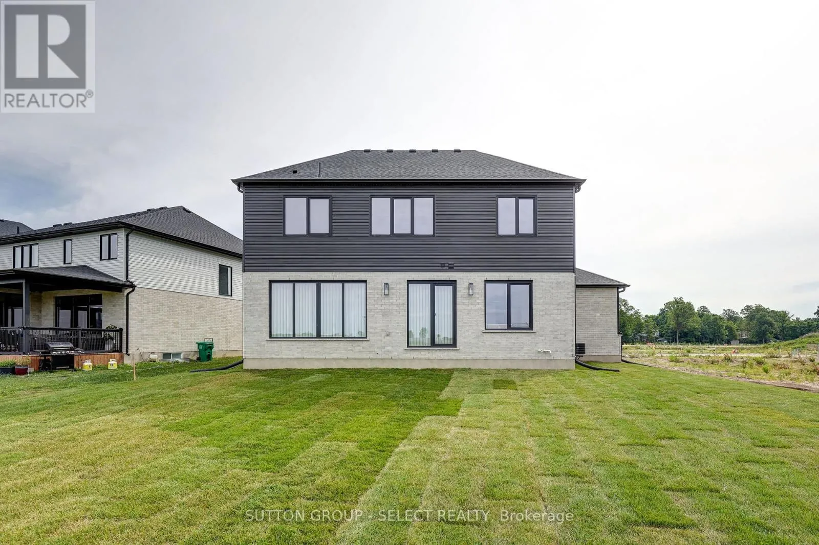 5 SYCAMORE ROAD