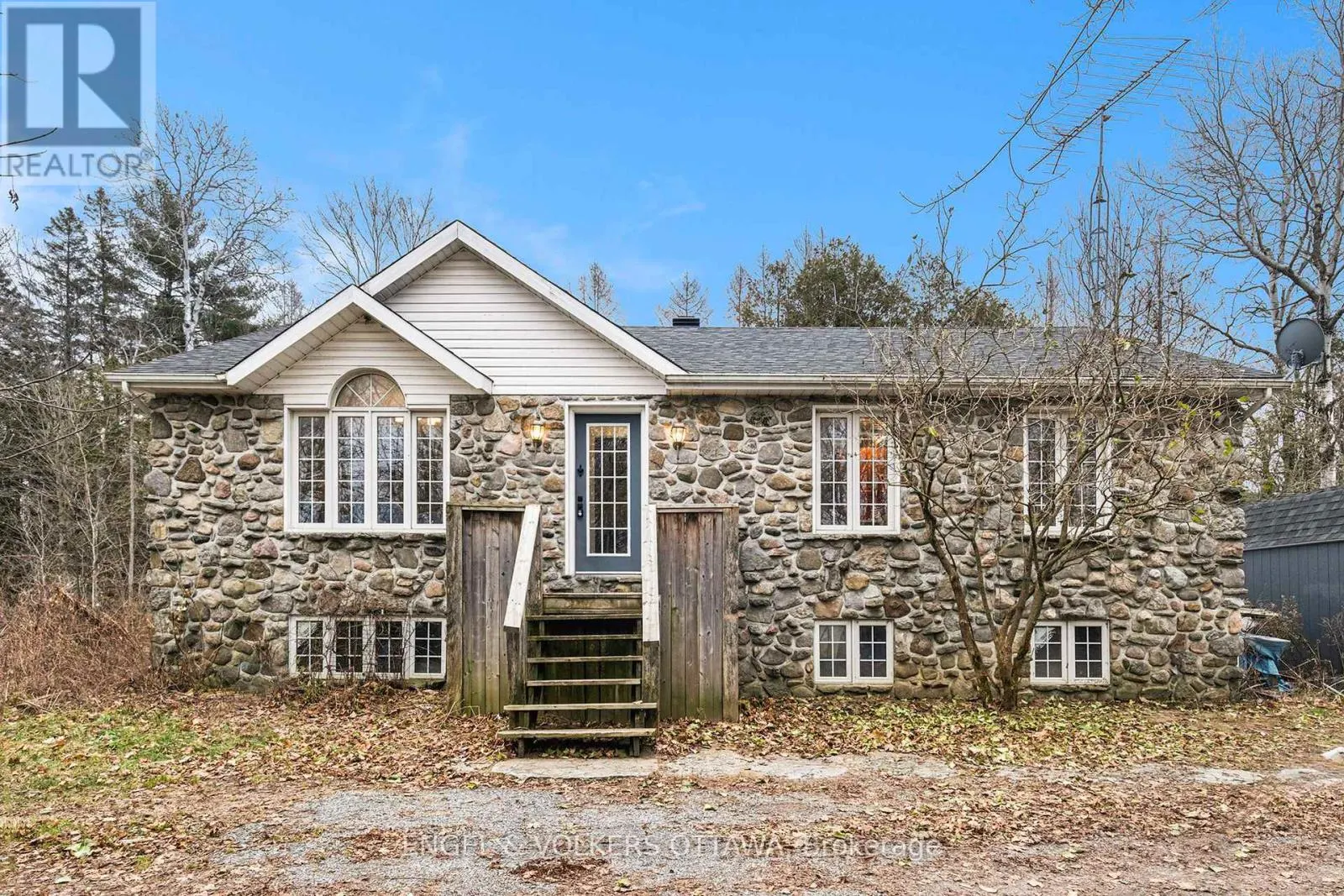 4751 PEARL ROAD