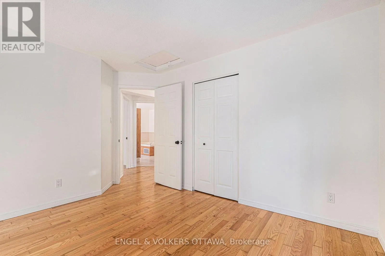 4751 PEARL ROAD