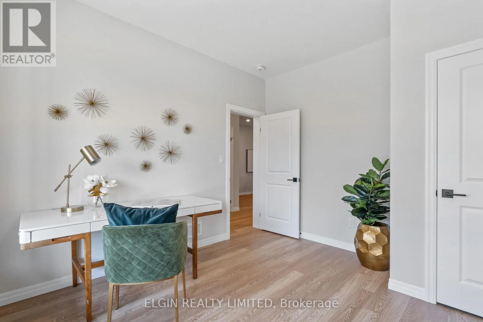 9 DUNNING WAY